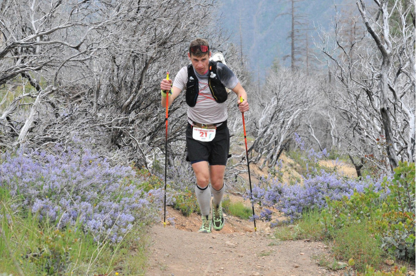 Aleš Sedlák v oblečení z kolekce ATEX NUVO během závodu The Canyons Endurance Runs
